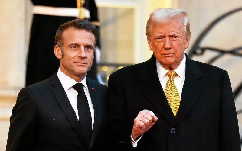 Makron Trampa MESAJ YAZDI,  ABŞ lideri mətni yaydı - FOTO