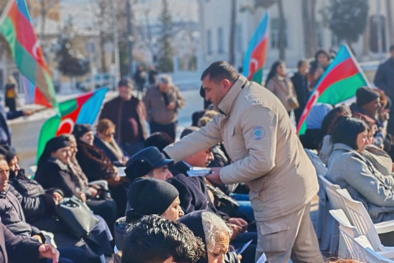 Xankəndiyə köçən sakinlərə maarifləndirmə tədbiri keçirildi