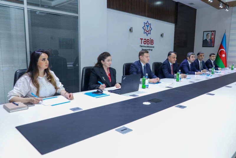 Vüqar Qurbanov vətəndaşları qəbul etdi - FOTOLAR