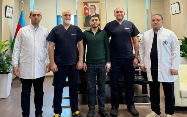 Üzərində ilk robotik cərrahi əməliyyat aparılan xəstə evə buraxıldı