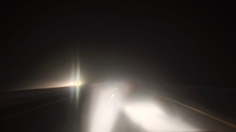 Bu magistralda qatı duman hərəkəti çətinləşdirdi