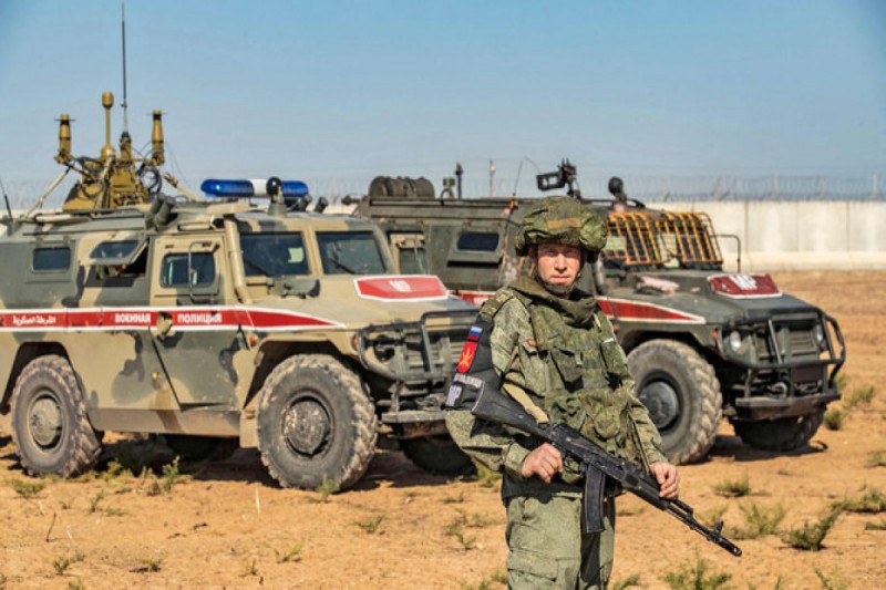 KİV: Rusiya Suriyanın Qamışlı aerodromunu tərk edir