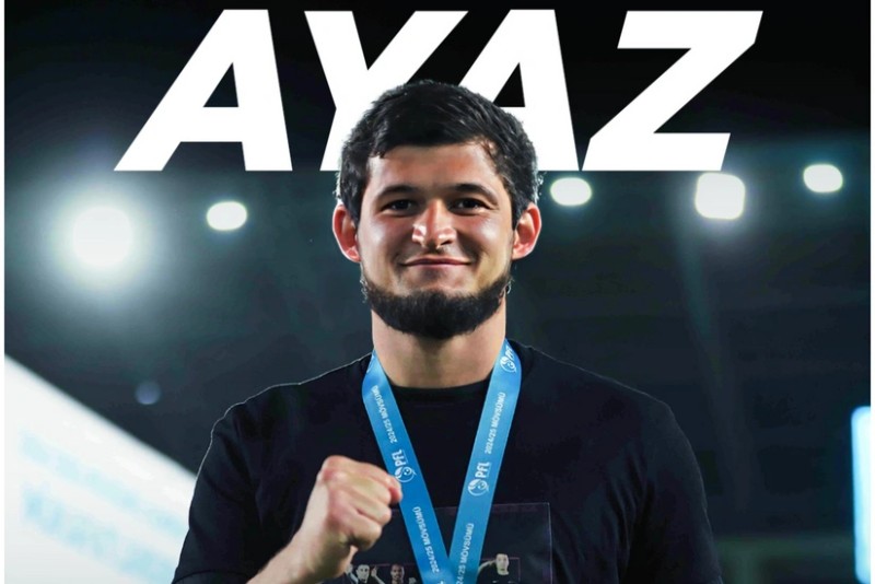 Sabah futbolçusu ilə yollarını ayırdı