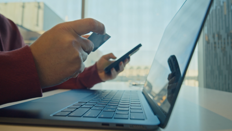 DİQQƏTLİ OLUN: Yardım toplamaq adı ilə dələduzluq halları artıb - VİDEO