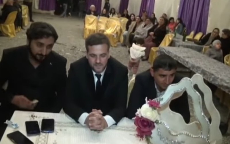 Gəlin zalda yox, ekranda idi - Azərbaycanda maraqlı toy - VİDEO