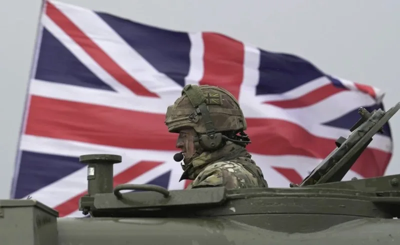 Britaniya Ukraynadakı hərbçilərinin sayını artırdı