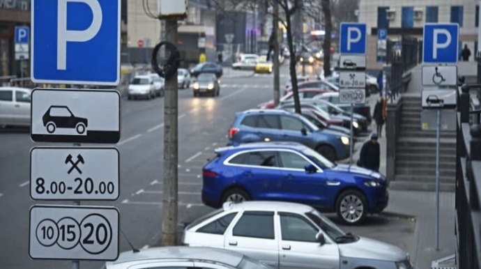 Bakıda ödənişli parklanma məntəqələri yaradıldı