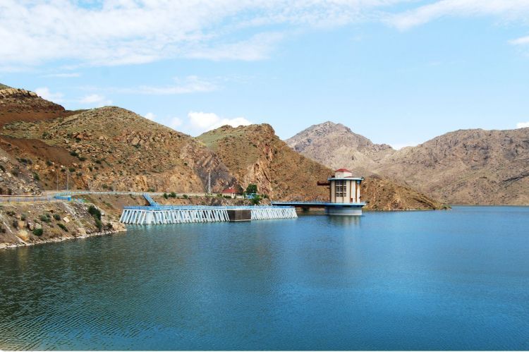 Arpaçay su anbarı dondu - FOTOLAR