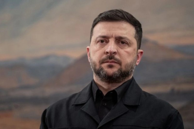 Kreml Zelenskini Putinlə danışıqlar üçün Moskvaya dəvət etdi