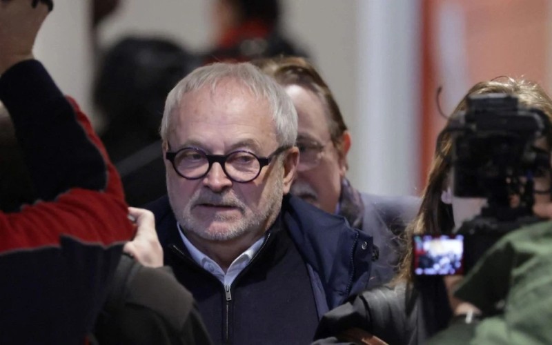 Fransalı keçmiş senator azadlıqdan məhrum edildi