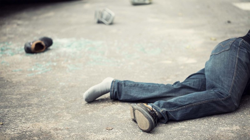 Avtomobilin vurduğu piyada öldü