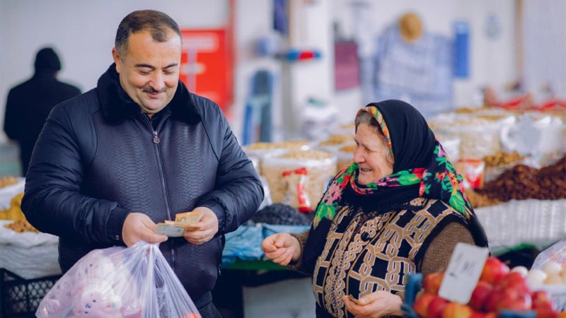 Bu bazar BAĞLANDI: Sahibkarlar obyektlərini AÇMIR 