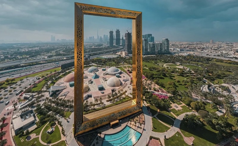 Bu ölkədə qızıldan küçə salınacaq