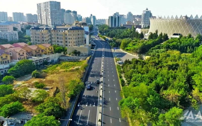 Əsas prospektlərdən birində hərəkət sxemi dəyişir - VİDEO