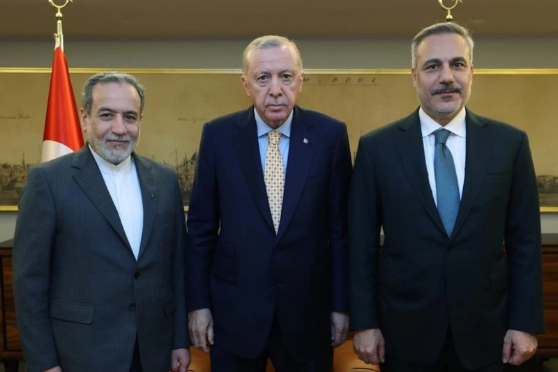 Əraqçi Ərdoğanla görüşündən DANIŞIB