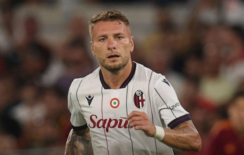 İmmobile Avropa nəhənginə keçir