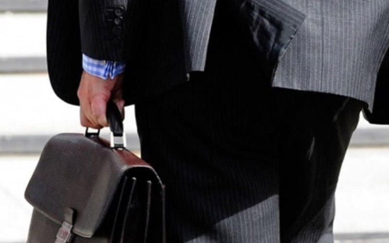 Bir ay əvvəl vəzifəyə təyin edilən Kamran Əliyev işdən çıxarıldı