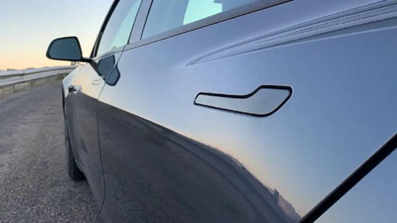 Maşınlarda gizli qapı tutacaqları OLMAYACAQ