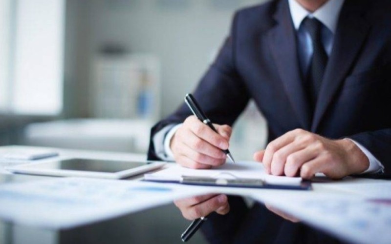 Qazaxda sərxoş köməkçi işdən azad edildi 