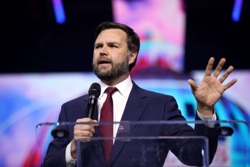 Vens Ermənistan və Azərbaycana bu tarixdə səfər edəcək