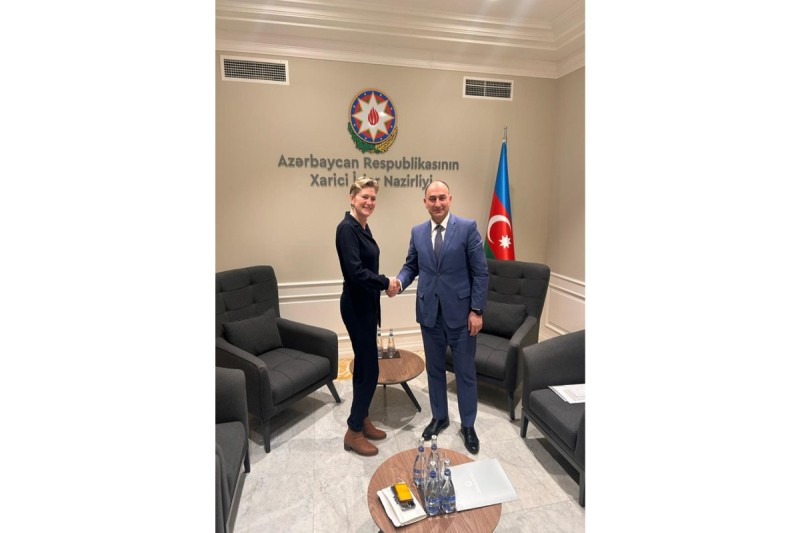 Azərbaycan-Niderland əlaqələri müzakirə edildi