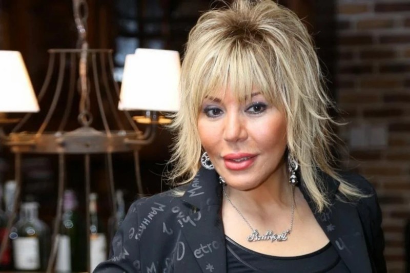 Brilliant Dadaşovanın mahnısı oğurlandı - VİDEO