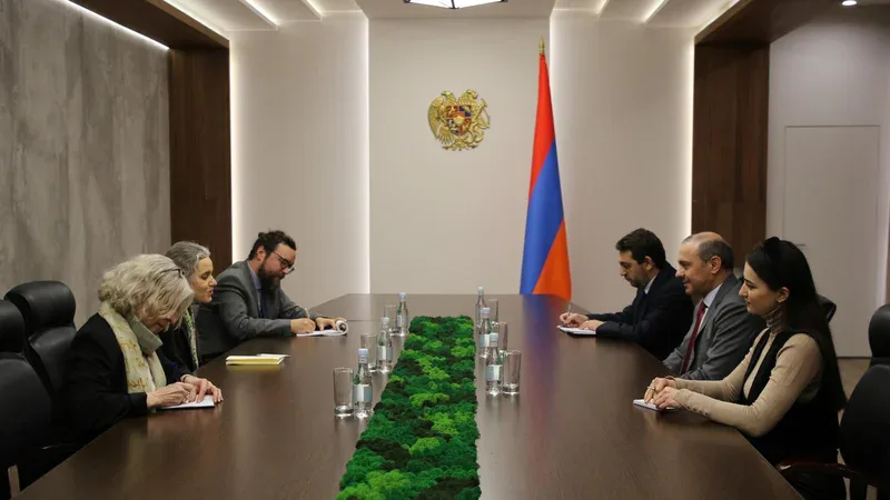 Ermənistan və Aİ arasında müzakirələr baş tutub