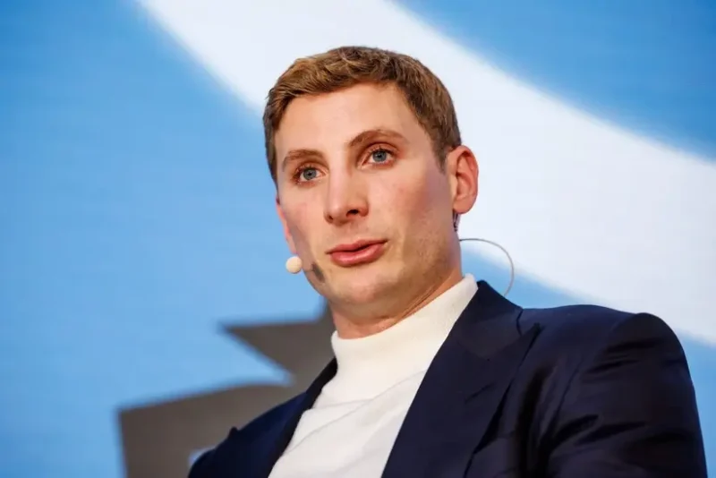 Vensi Azərbaycana səfəri zamanı o müşayiət edəcək