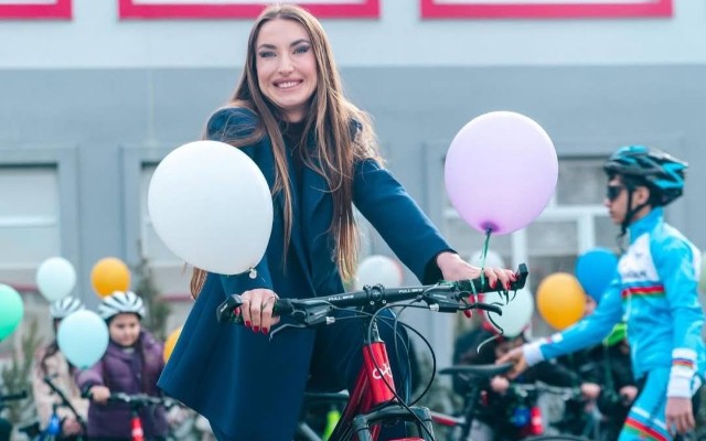 Gəncədə 50 uşağa velosiped hədiyyə edildi - FOTOLAR