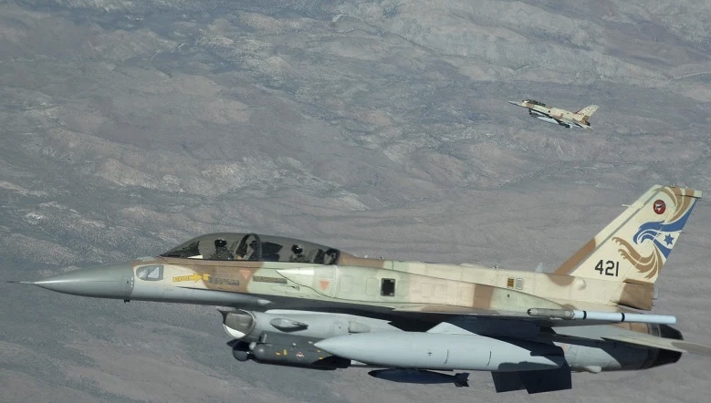 İsrail qırıcıları Macarıstan təyyarəsini müşayiət etdilər