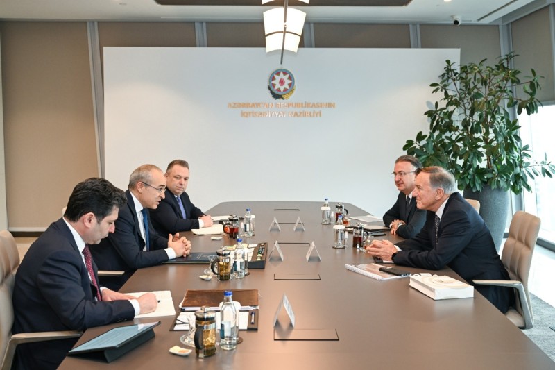 Eczacıbaşı Holdingin İdarə Heyətinin sədri ilə görüş keçirilib - FOTO