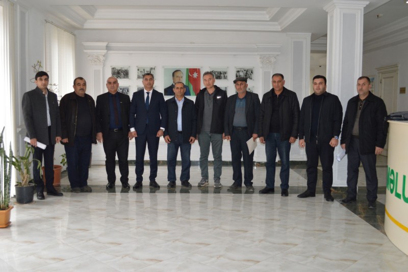 “Azərsun Holdinq” fermerlər üçün maarifləndirici görüşlər təşkil edib