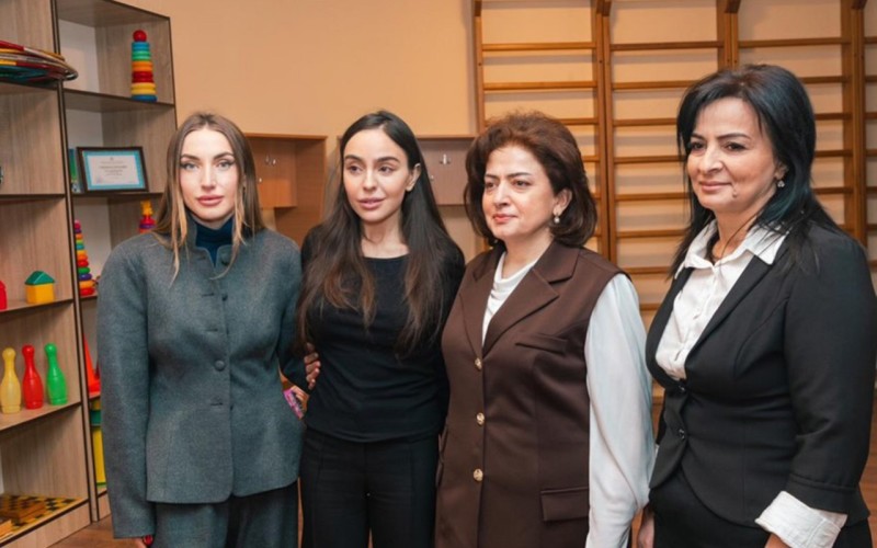 Prezidentin qızı və gəlini bu müəssisələri ziyarət etdilər - FOTOLAR