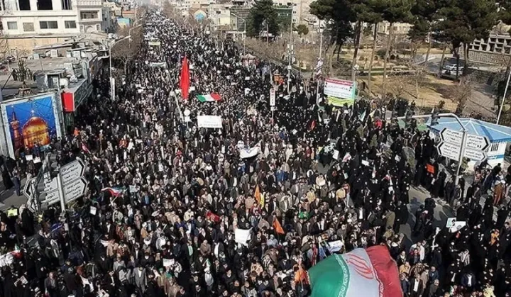 İranda etirazlarda ölənlərin sayı 7 mini keçdi