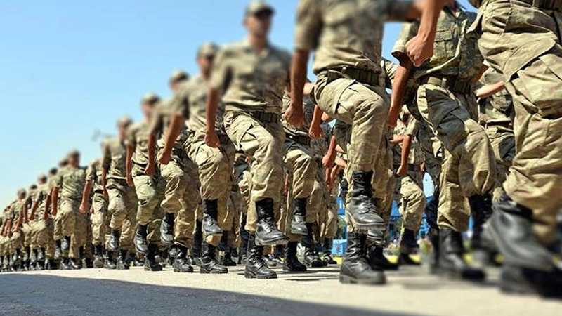 Gənc əsgərlərin yaxınlarının NƏZƏRİNƏ