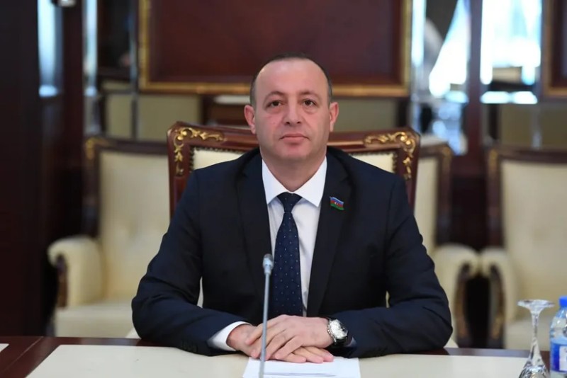 Deputat: Bələdiyyələrin dayanıqlı gəlir mənbələri formalaşdırılmalıdır