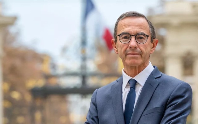 Keçmiş nazir prezidentliyə namizəd olacaq