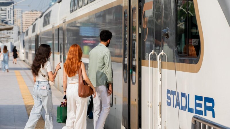 ADY: Sərnişindaşıma xidmətinin səviyyəsini yüksəldilib