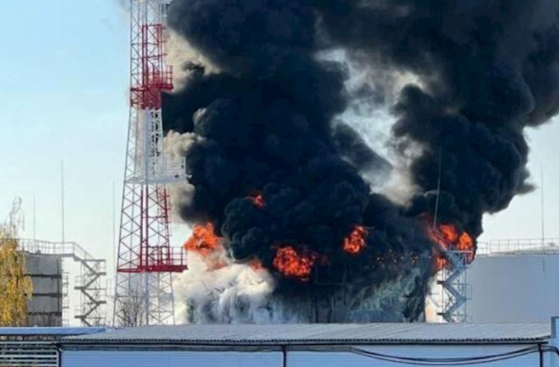 Krasnodarda neft anbarını bombalandı