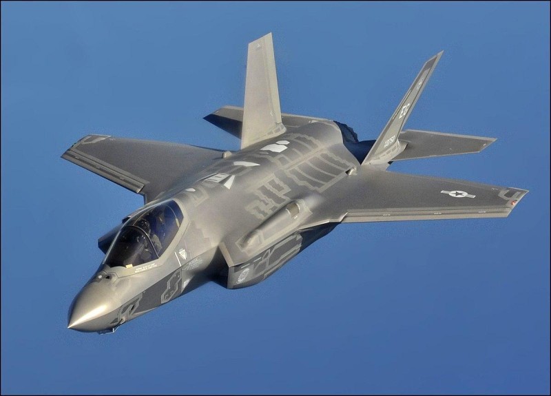ABŞ F-35-ləri kütləvi şəkildə Yaxın Şərqə göndərir