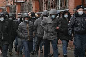 Rostovda miqrantlara bu işlərdə çalışmaq qadağan edildi