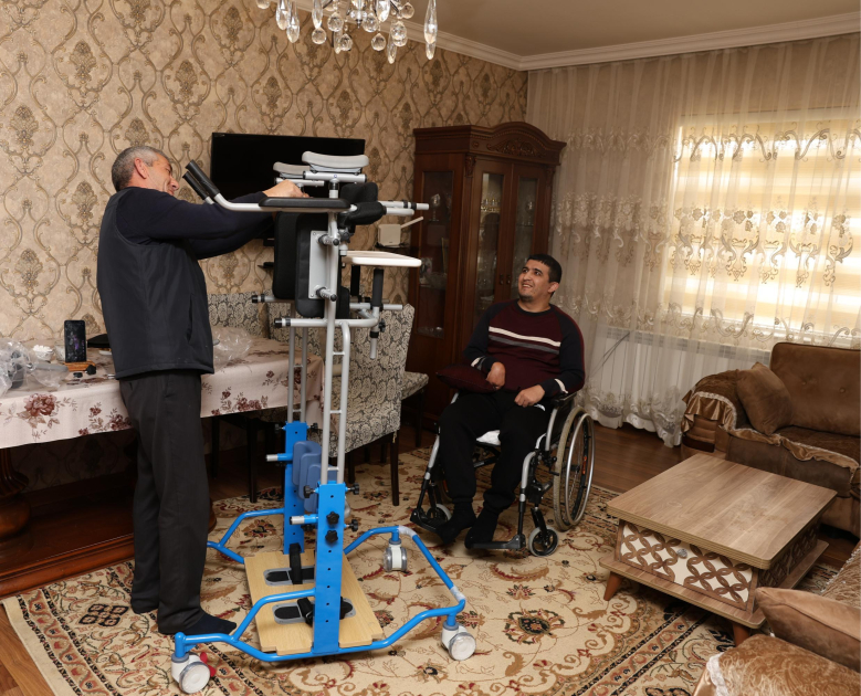 Daha 130-dan çox şəxsə reabilitasiya vasitələri təqdim edildi - FOTO