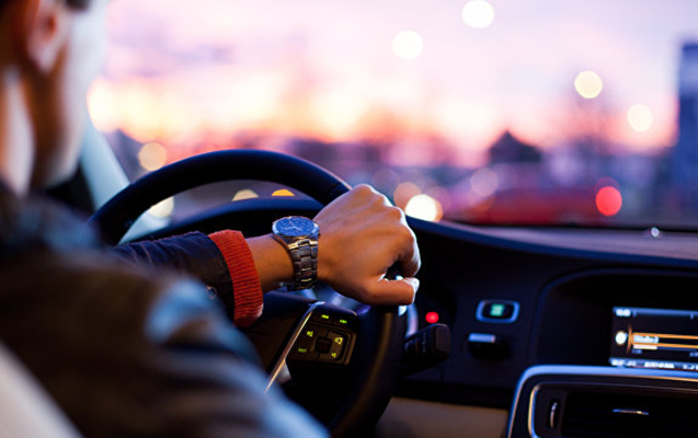 “Range Rover”dən 11 min oğurlayan “ayıq sürücü” saxlanıldı