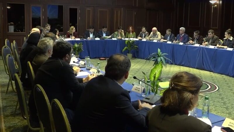 “Sülh körpüsü”ndə yeni mərhələ: Bakı-İrəvan xəttində nə dəyişir?