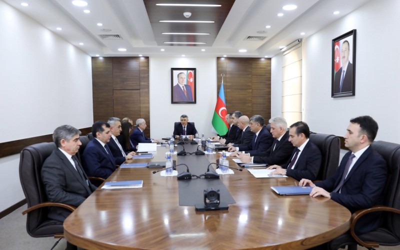 İnam Kərimov Məhkəmə-Hüquq Şurasının iclasını keçirdi - FOTO