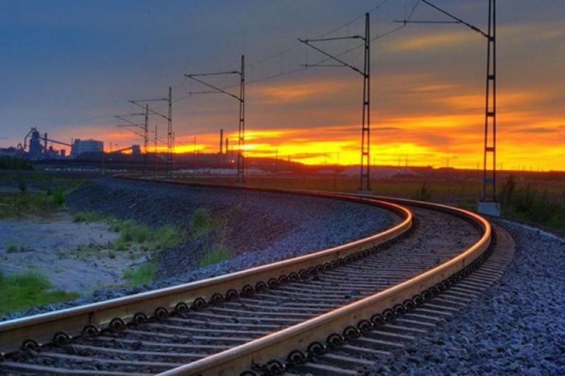 Naxçıvanda dəmir yolları bərpa olunur