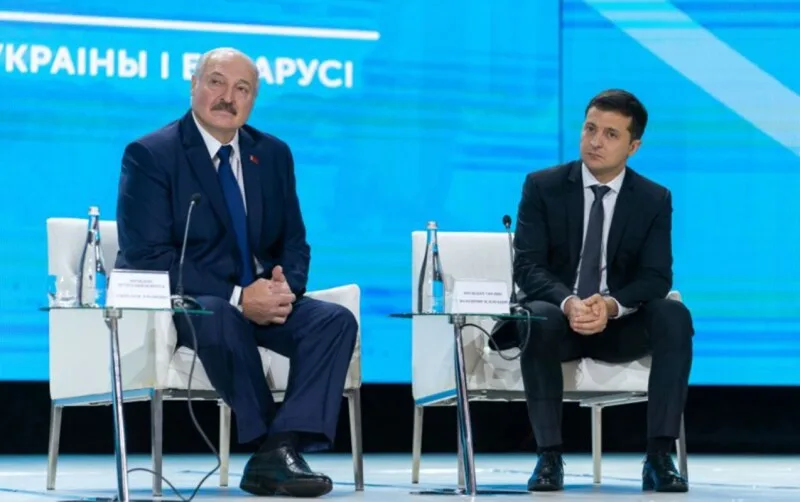 Zelenski Lukaşenkoya qarşı sanksiya tətbiq etdi