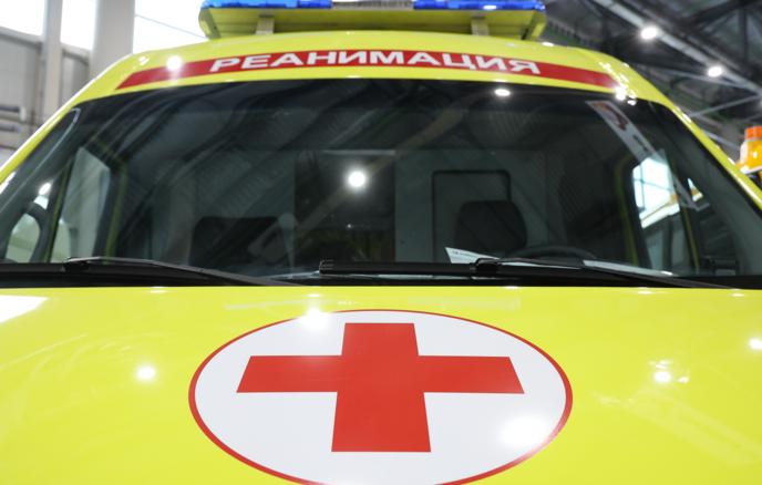 Məktəbli sinif yoldaşını BIÇAQLADI