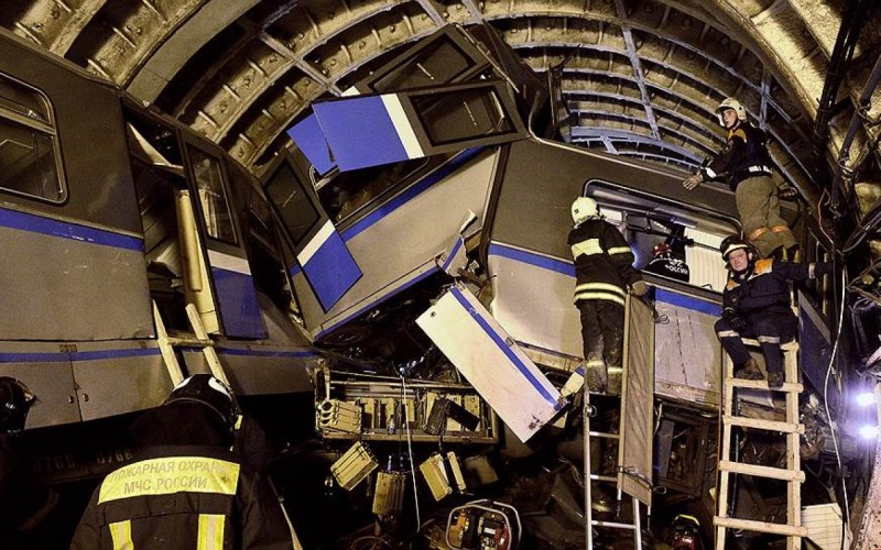 Moskvada metroda partlayış oldu