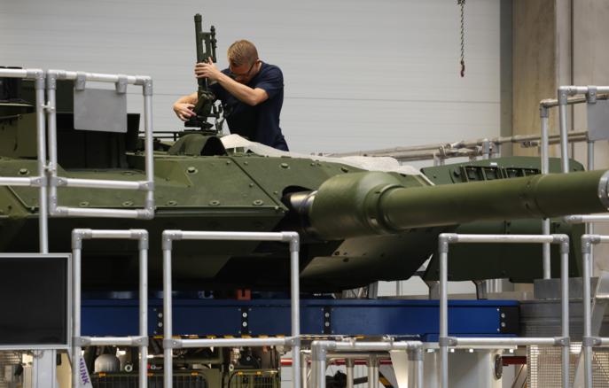 Aİ fabriklərindən silah istehsalını 50 dəfə artırmaq tələb edildi